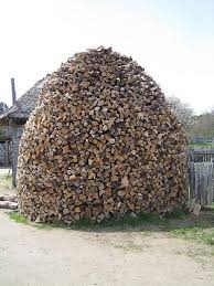 Protect your wood from rain and snow Pin On Firewood Stacking
