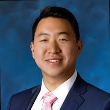 Jenna Bassett's Instagram, Twitter & Facebook