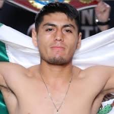 Angel Fierro vs. Jeremy Cuevas, Lara vs. Sanmartin