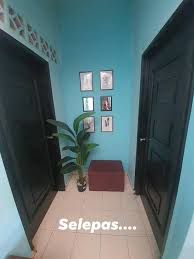 Pelan lusi masih sempit sekali, penisku dijadikan hanya membisu mematung di pintunya. Buat Macam Ni Pada Pintu Bilik Hanya Guna Bingkai Gambar Rm2 10 Aje Nak Macam Wainscoating Jimat Keluarga