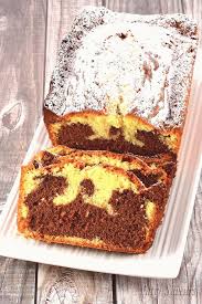 Recette De Quatre Quarts Marbre Au Chocolat Un Cake Quatre Quarts Moelleux Avec Un Bon G Lemon Pound Cake Recipe Marble Pound Cakes Traditional Easter Desserts