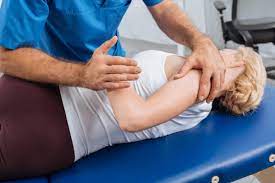 There are many factors that go into how much a chiropractor costs and many things you can do the average fee to see a chiropractor is approximately $65 per visit. How Often Should You Get A Chiropractic Adjustment Oviedo Chiropractic