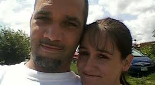 Angela Perkins and Aaron Robinett's Wedding Website