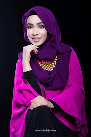 Mungkin ramai yang sedar, beliau merupakan bekas pelajar akademi fantasia (af) tahun 2013. La Diva Makeup Hair Beauty Salon Photos Facebook