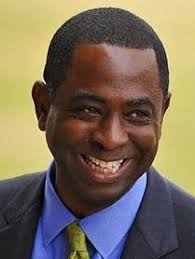 AZ/DC: Parker raises money, spends it, drops out