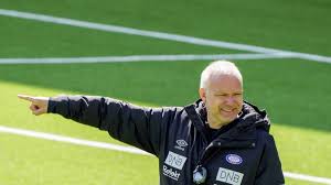 Jeg ønsker meg aron dønnum som signerer for hamkam som alternativt cover. Fagermo Avdramatiserer Donnum Smell Eurosport