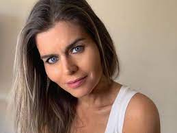 She was born on august 7, 1981 and her birthplace is. Rompio Con Todos Angie Balbiani Hablo De Su Personaje En Floricienta Diario La Provincia Sj