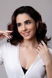 Deborah Morelli's Instagram, Twitter & Facebook