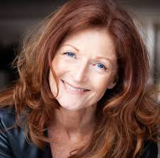 Leanne Atkins's Instagram, Twitter & Facebook