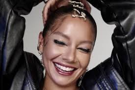 Track By Track: Georgia Fields Breaks Down Her New Album 'Hiraeth'