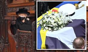 Prince Philip Funeral Flowers Queen Leaves A Private Note On Wreath Of Handpicked Flowers Daily Star Post