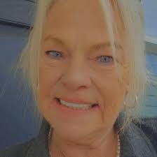 Do you see “Chicken & Pastry” or “Chicken & Dumplings”? 🤔