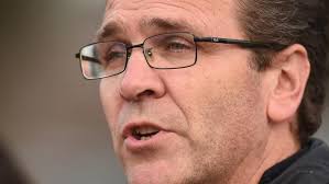 Beena survive Hammers rally