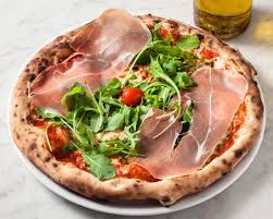 Greek pizza ( feta cheese, kalamatta olive, red onion, baby spinach ). Pizza Parma Picture Of Napoli Restaurant Saint Ouen Tripadvisor