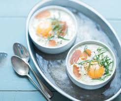 Recette Rapide Oeuf Cocotte Saumon Et Oseille Recette Recette Facile Et Rapide Recette Oeufs Cocotte