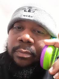 Carlos Treadwell's Instagram, Twitter & Facebook