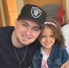 Sunday morning events in downtown Elgin