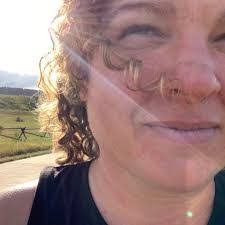 Heather Bair's Instagram, Twitter & Facebook