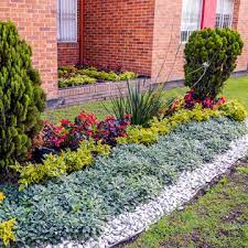 Lava rock is one of many commercially available. Should I Use Rock Or Mulch For My Planting Beds Kingsport Tn
