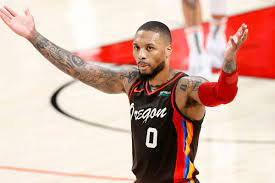 Hands out 13 assists in game 1 win. Eknke5wu4dfppm