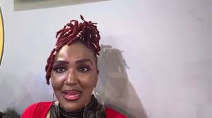 👸🏽💃🏾 just entertainment👸🏽