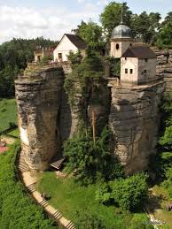 The Sloup Castle In Czech Republic Burgen Und Schlosser Reisen Burg Hauser
