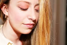 Elizabeth Brockway's Instagram, Twitter & Facebook