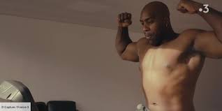 En stage technique et physique au maroc, sous l'oeil de jigorō kanō 🙏🏾 la forme et la confiance… • see all of @teddyriner's photos and videos on their profile. Teddy Riner Devoile Son Impressionnante Perte De Poids En Plein Confinement Le Sucre Est Comme Une Maitresse Video