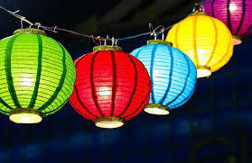Lampions Hochzeit Die Schonsten Dekoideen Mit Lampions Lampions Lampion Hochzeit Lampion Lichterkette