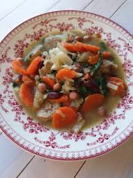Soupe Rustique Aux Legumes Et Saucisses De Toulouse Audrey Cuisine Recette En 2020 Audrey Cuisine Plat Sans Viande Plats Complet