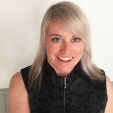 Michelle Traylor (@michkaka)