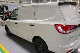 We all remember how during the 2016 presidential campaign hillary was stuffed into a black van and abc news subsequently reported her death. Wuling Confero Blind Van Dibanderol Rp110 Juta Okezone Otomotif