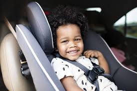Vor februar 2017 erteilte genehmigungen von sitzen behalten aber bis auf weiteres ihre gültigkeit. Kindersitz Tipps Zur Richtigen Kindersicherung Im Auto