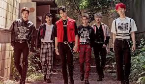 After going through boys24 mnet 2016 survival program, in2it debuted. Song Review In2it Run Away The Bias List K Pop Reviews Discussion