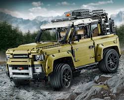 В прошлом году land rover показал на автосалоне во франкфурте преемника легендарного внедорожника defender. Lego Technic Land Rover Defender 42110 Offizielle Bilder