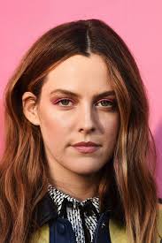 Logan lucky hits theaters this weekend and you might be wondering if you should stay in your seat for the credits. Riley Keough Movies Age Biography