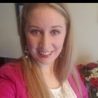 Dinah Walker's Instagram, Twitter & Facebook