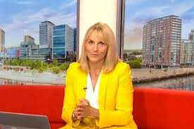 Louise minchin explained on bbc breakfast this morning that it was time for her to step down from presenting the programme. Obnficcta84q7m