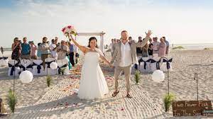 Über 7 millionen englischsprachige bücher. How To Get Married On The Beach In Florida Florida Beach Weddings Destination Weddings