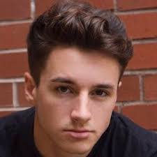 Samuel Patterson's Instagram, Twitter & Facebook