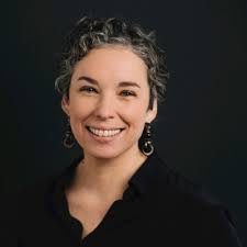 Je suis très heureuse de vous annoncer que depuis le 2 juin, j'ai rejoint  la formidable équipe de l'Ecole d'architecture Paris-Malaquais