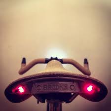 Led Rucklicht Am Fahrradsattel Bike Bike Design Retro Bicycle