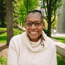 Ronica Williams's Instagram, Twitter & Facebook