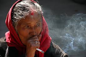 The Nepalese way of smoking by Helmut Schadt