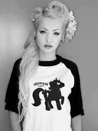 Hair piece ponytail blonde rockabilly wig theatre. 140 Rockabilly Frisuren Von Den 50er Inspiriert Archzine Net