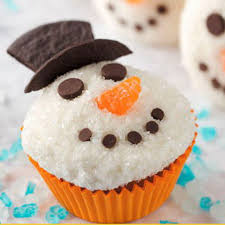 How to decorate muffins for christmas. 45 Easy And Creative Christmas Cupcake Decorating Ideas Family Holiday Net Guide To Family Holidays On The Internet