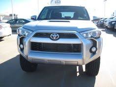 Ela já está nas lojas e custa a partir de r$ 205 mil, na versão v6 4.0 de. 55 2015 Toyota Suvs Vans Ideas Toyota 2015 Toyota Toyota Suv