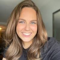 Kara Terry's Instagram, Twitter & Facebook