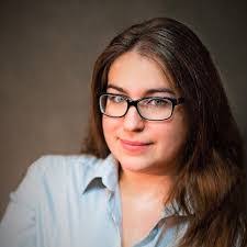 Amanda Simek's Instagram, Twitter & Facebook