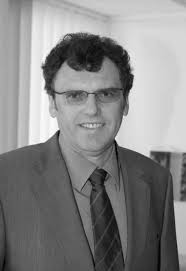 Berichtsheft 2015.indd